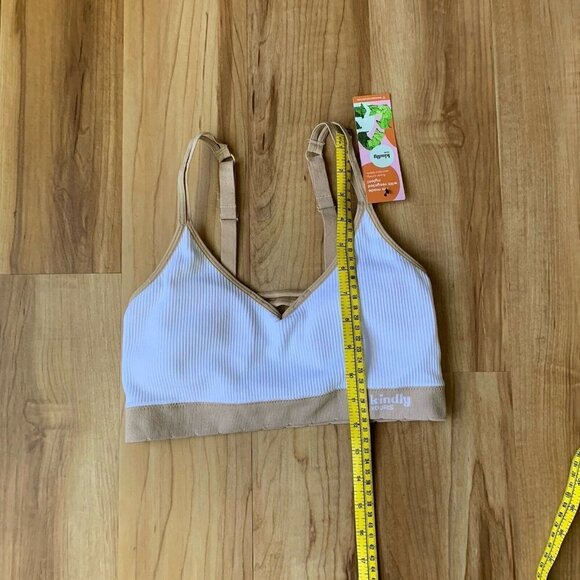Kindly Yours Seamless Pullover Size Large Beige White Ribbed Bralette New - Picture 3 of 7